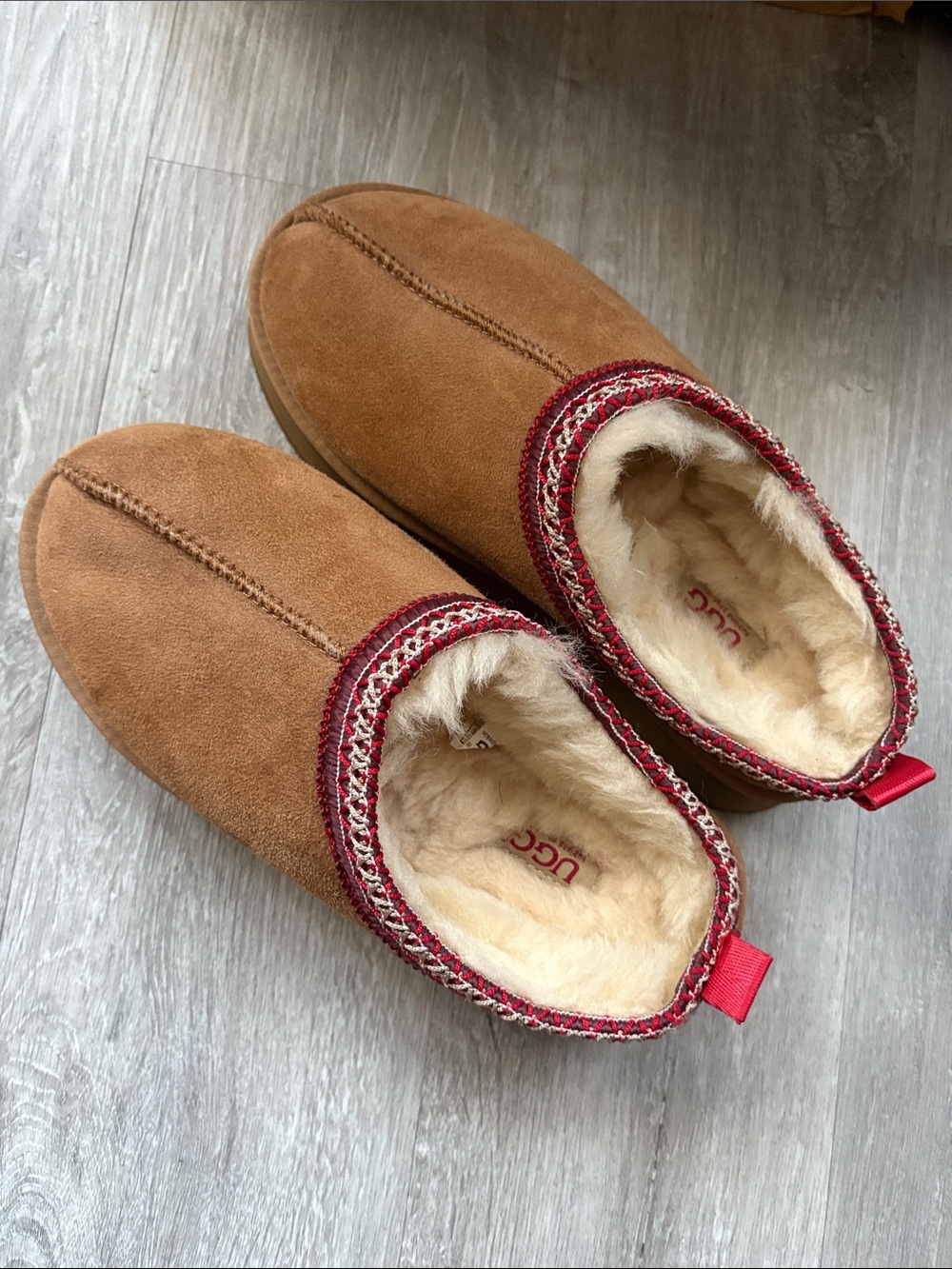 UGG Chestnut Suede Cozy Slip-On Slippers with Red Trim